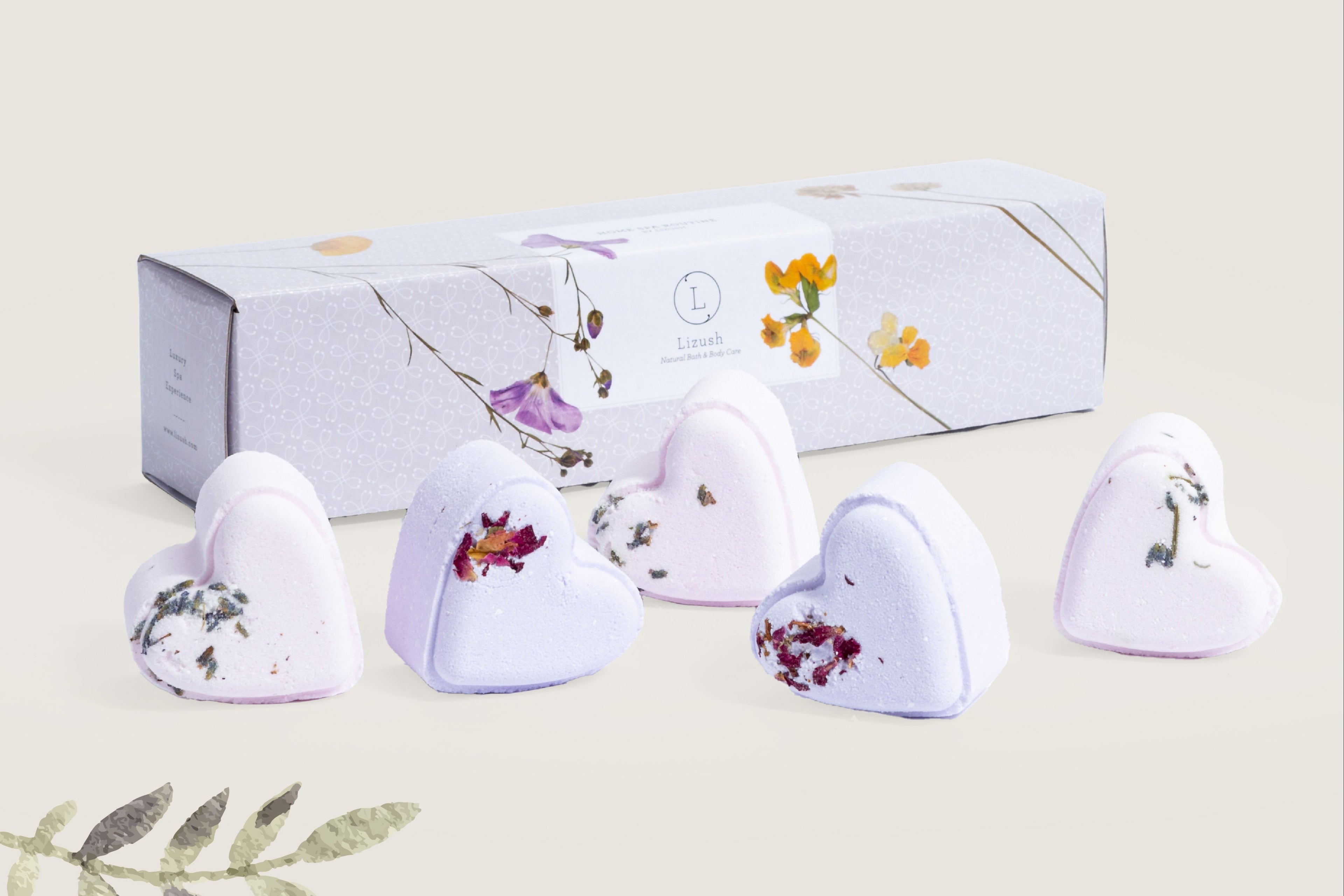 Bath Bombs - Lavender  - a Set of 5 Heart Shaped Gift box - Mother's Day best gift